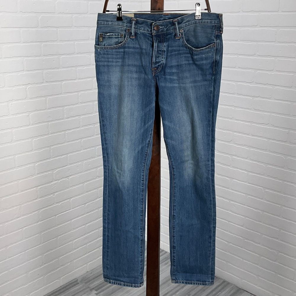 Ambercrombie Fitch Jeans Men 33Wx32.5L Blue Button Fly Straight Leg Denim Cotton